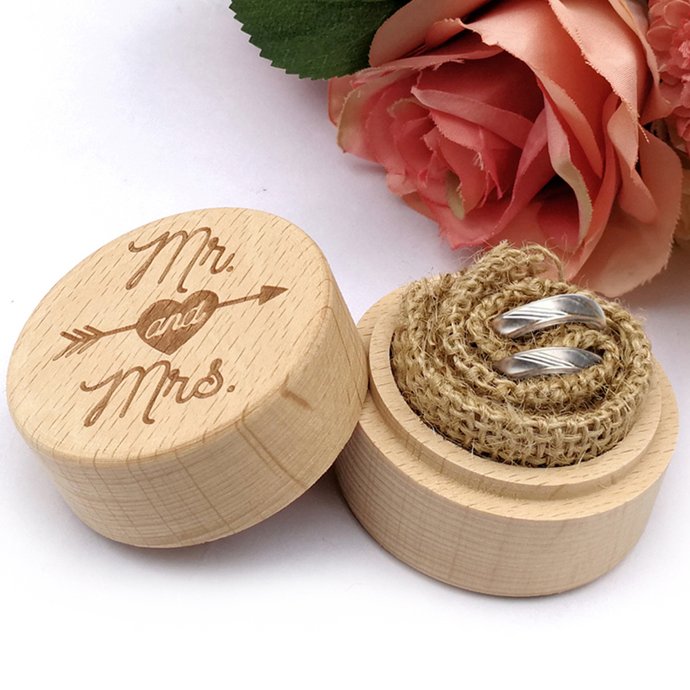 thumbnail image 4 of Caja para Anillos Haya Redonda Personalizada Con Marco Caja para Anillos Boda Campestre (JM01520) Mr And MrsTXW#301987.01, 4 of 10