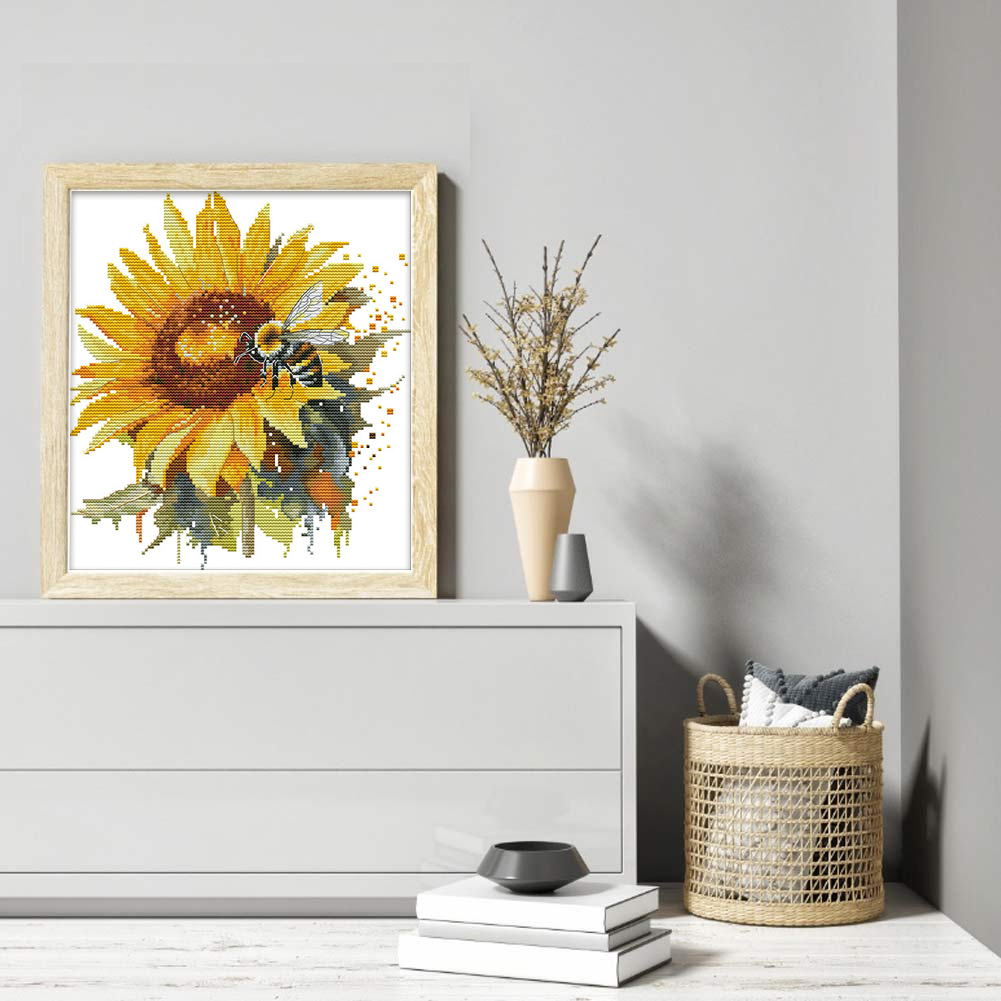 thumbnail image 3 of Hilo Algodón Bordado Punto Cruz Girasol Y 14 Quilates 28x30cm, 3 of 10
