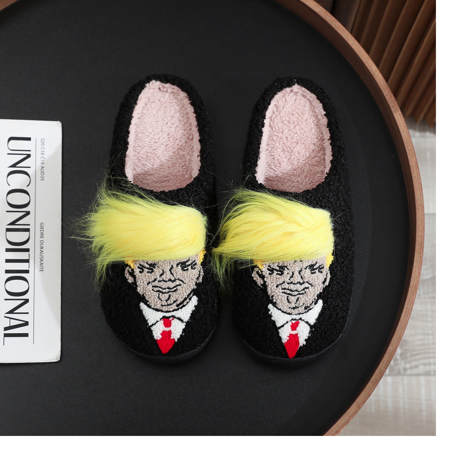 thumbnail image 2 of Creativas Algodón Divertidas Con Pelo Amarillo Trump Cómodas Y Cálidas Felpa, 2 of 2