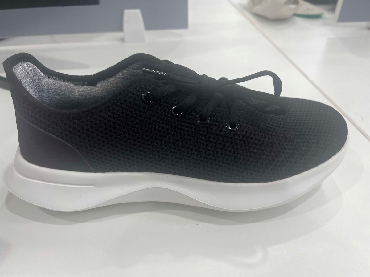 thumbnail image 2 of Deporte Ligeras para Correr Sin Cordones Manos Libres Antideslizantes Hombres Y Mujeres, 2 of 2