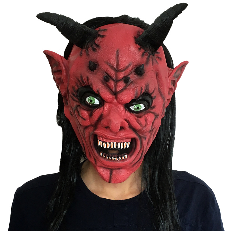 thumbnail image 2 of Máscara Del Diablo, 2 of 2