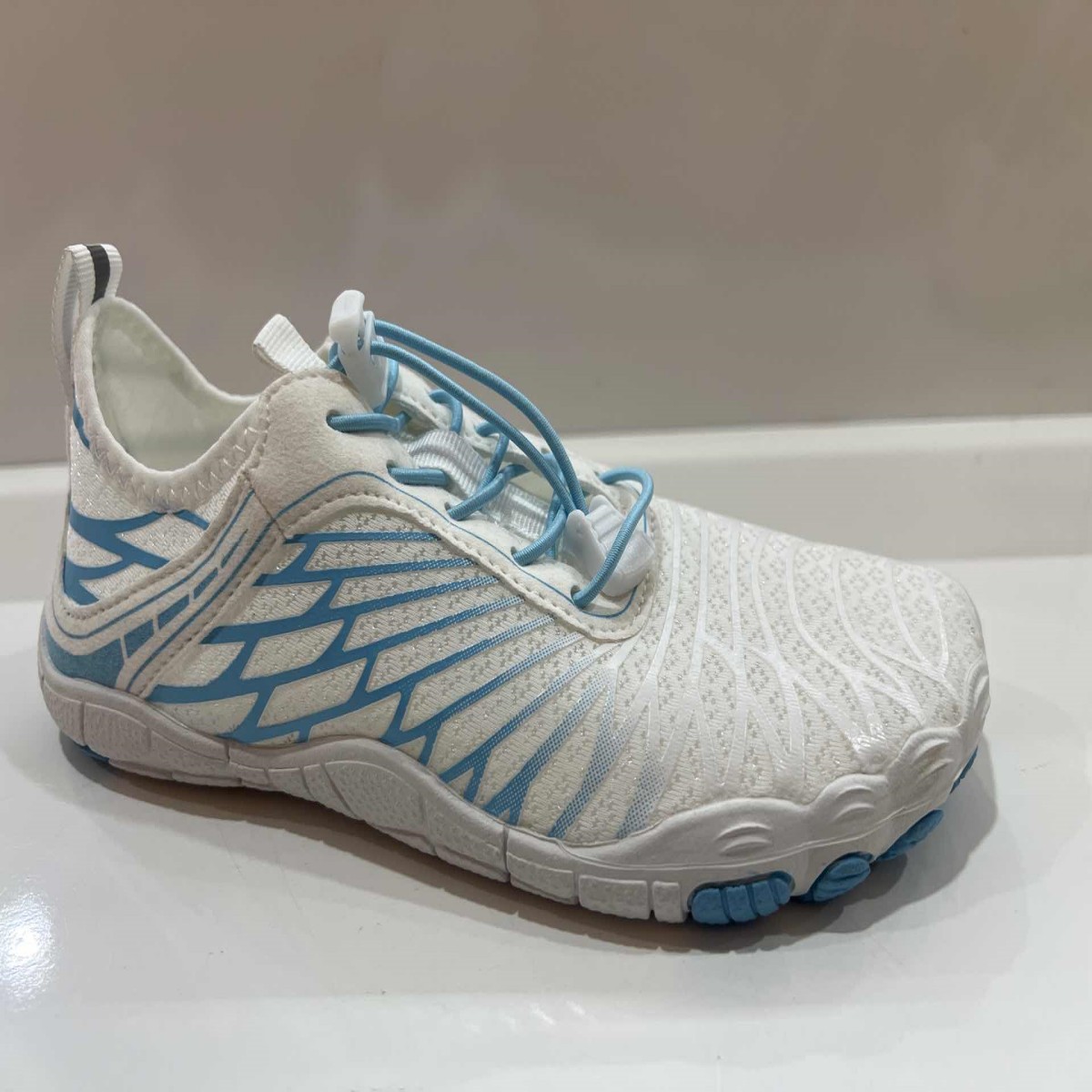 thumbnail image 2 of Zapatos Playa Descalzos Unisex Sin Deslizamiento para Acuáticos (40) Azul, 2 of 2