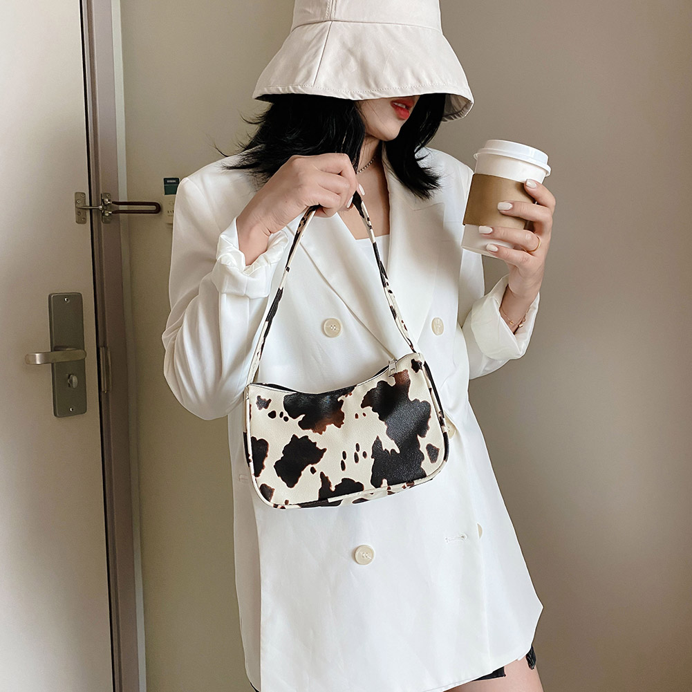 thumbnail image 5 of WDOplteas Bolso Mano Con Lunares Vaca para Mujer Bolso Pequeño Hombro para Axilas (beige), 5 of 10