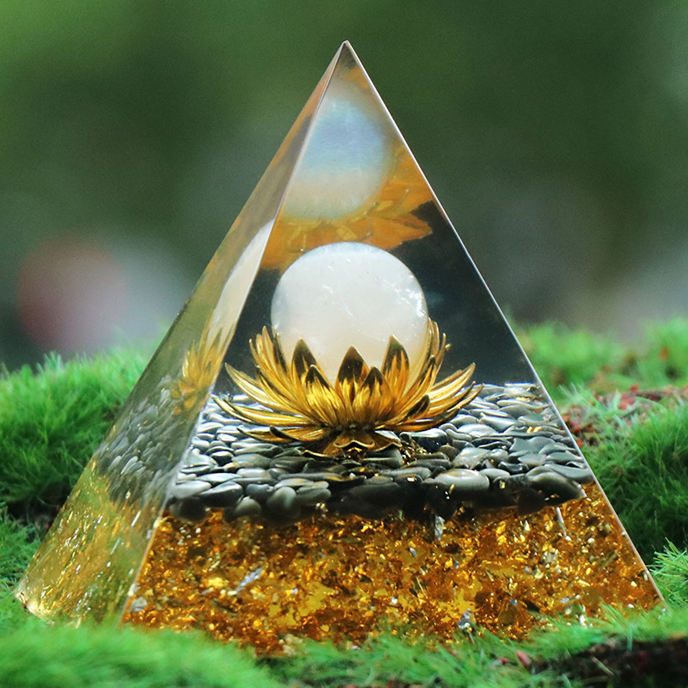 thumbnail image 4 of WDOplteas Piramidal 5 Cm Piedra Cristal Piedra Curativa Energética, 4 of 10