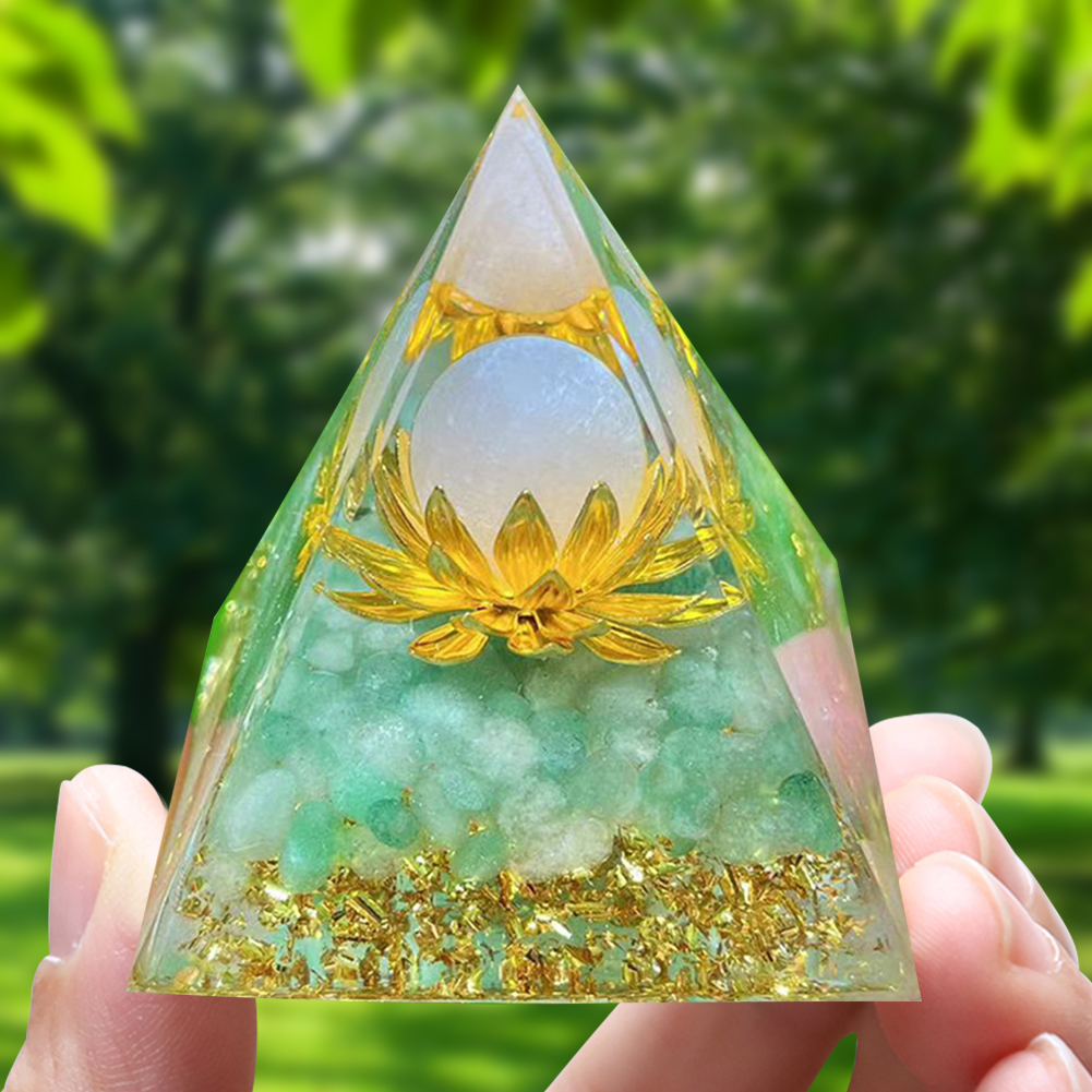 thumbnail image 3 of Kuymtek Pirámide Cristal Meditación Curación Artística para El Y La Oficina, 3 of 10