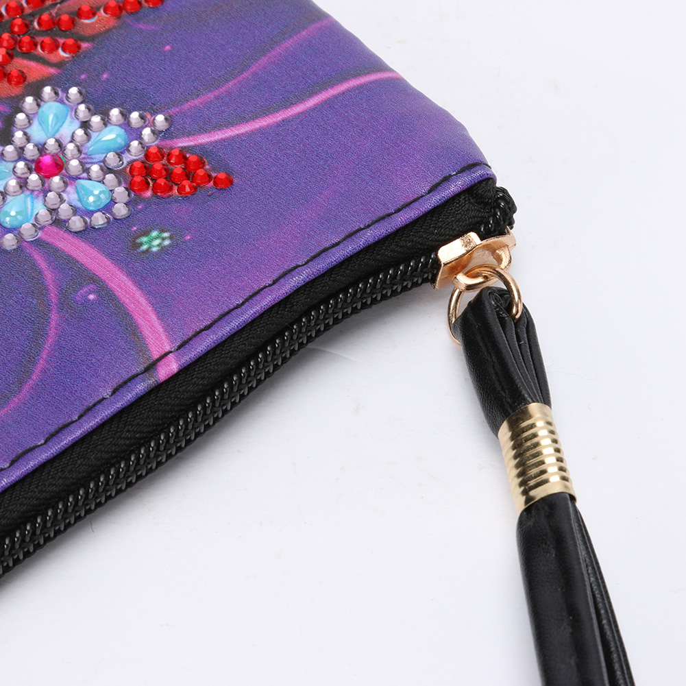 thumbnail image 3 of (AA963) Bolso Mano Con DIY Almacenamiento Cambios Cosméticos Algunos Diamantes Con Formas Especiales en Forma Corazón, 3 of 10